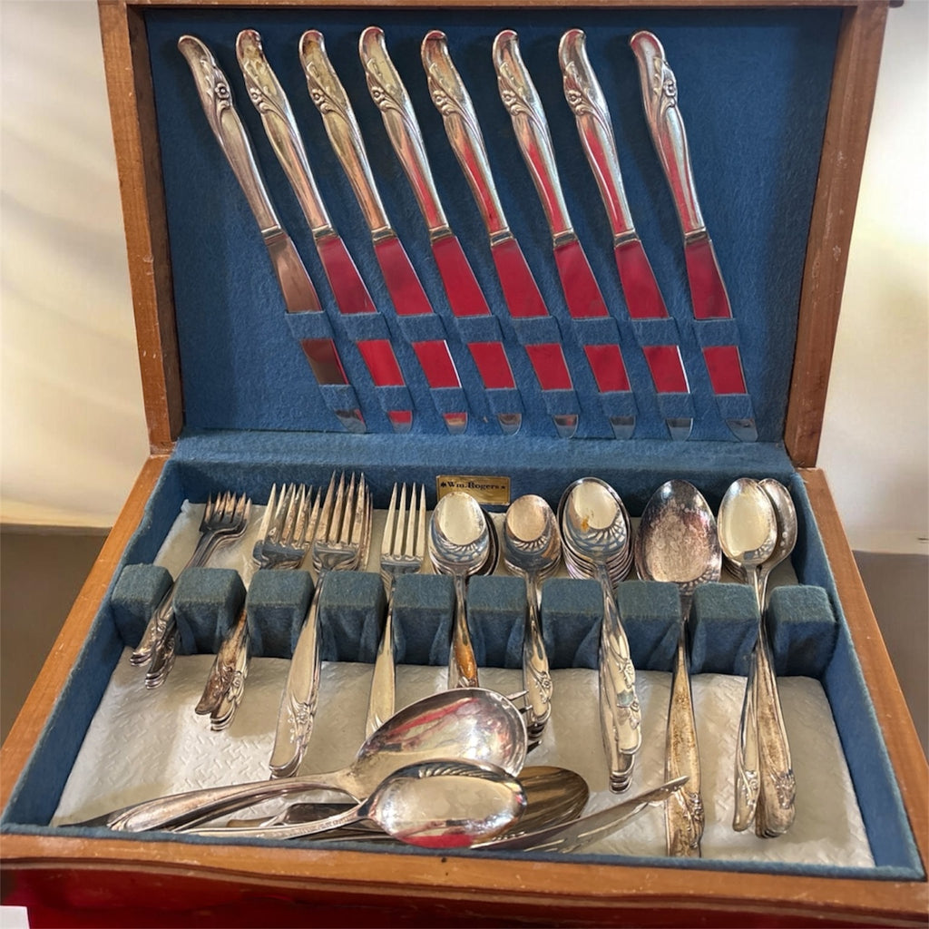 Vintage Wm. Roger’s Silverware
